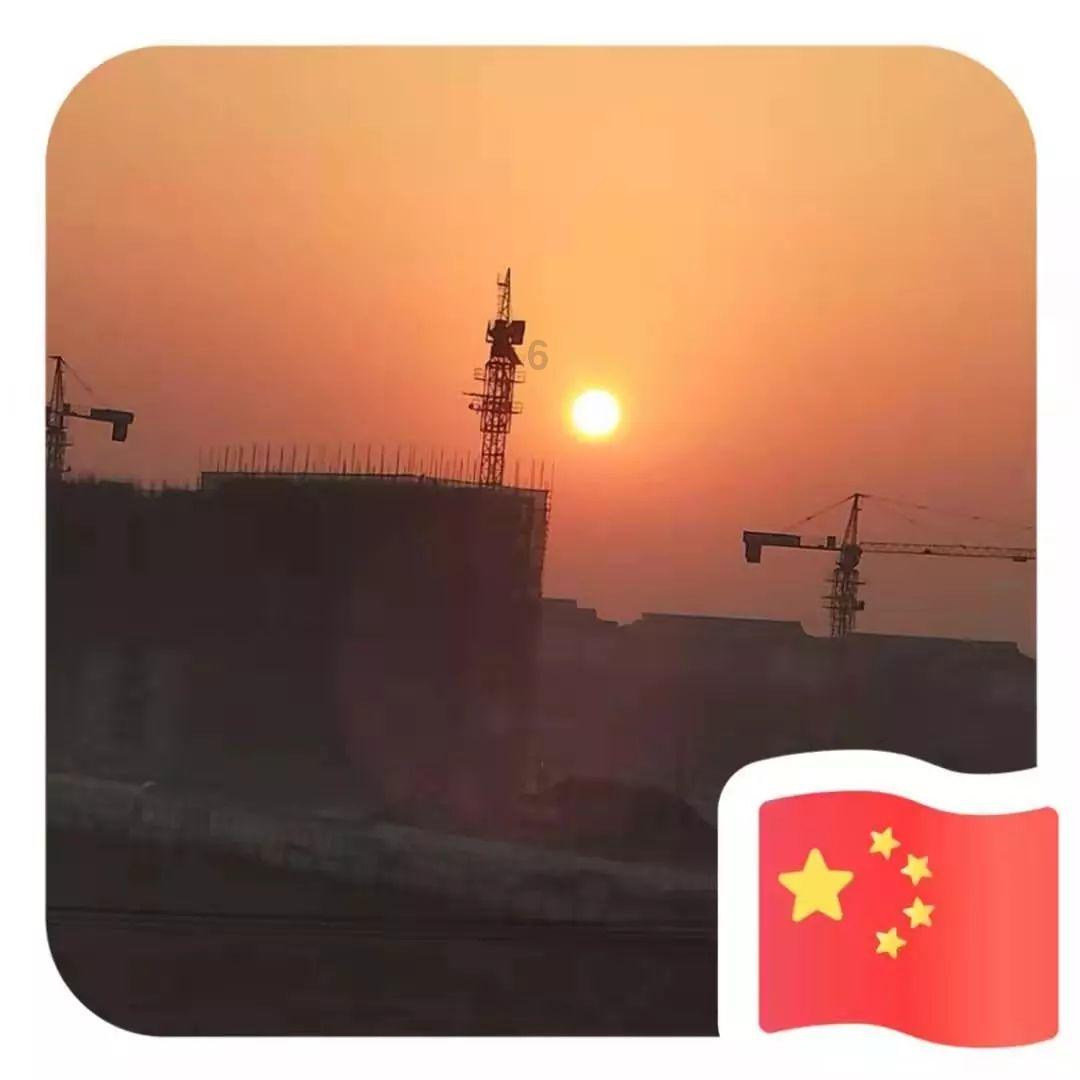 大型警车找轮胎
